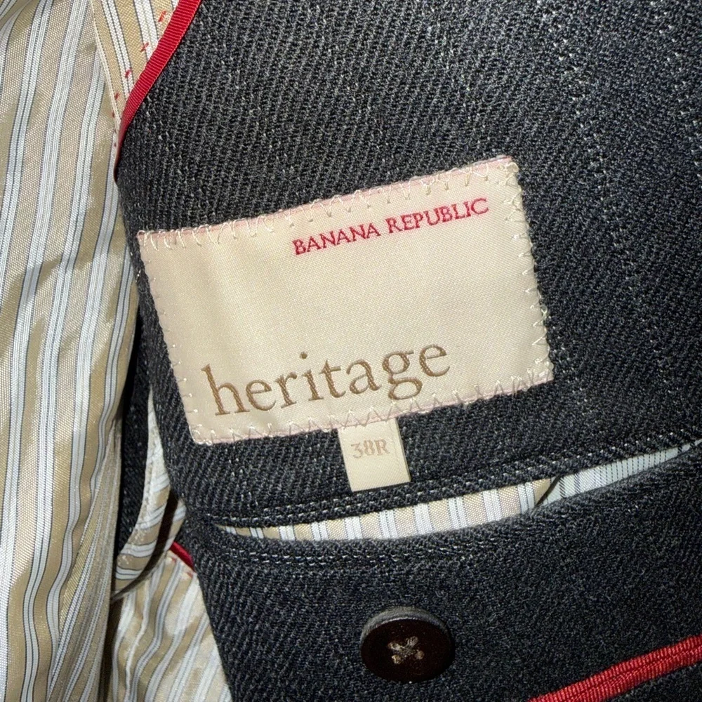 Men's Black Pinstripe Blazer Banana Republic Heritage Size 38 NWT